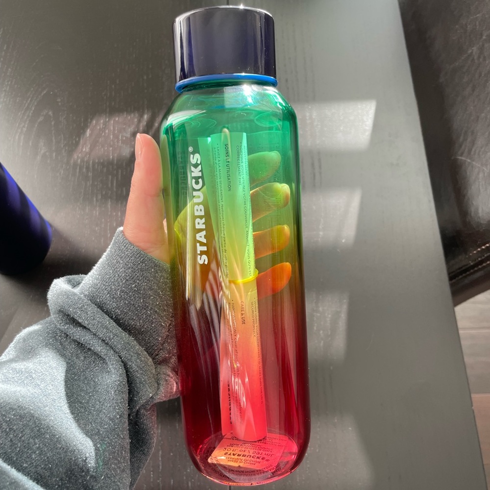 starbucks bottle